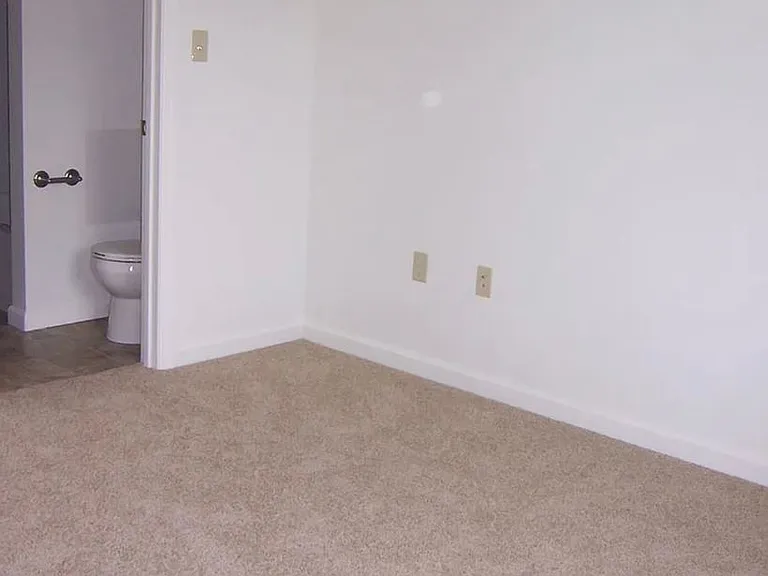 137 Clemens Ln #139 — Photo 12