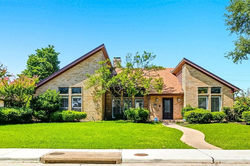 1st image of 4034 Cobblers Ln