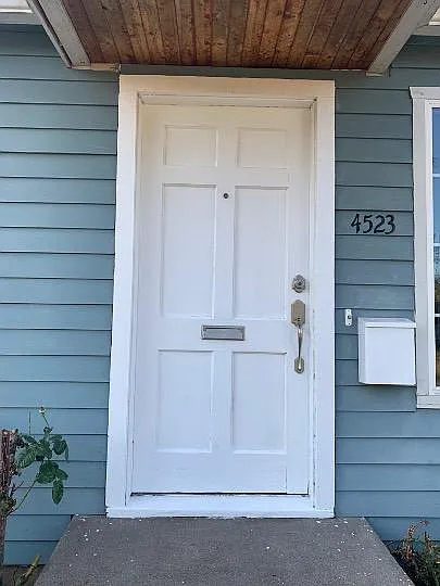 4523 SE Boise St — Photo 3