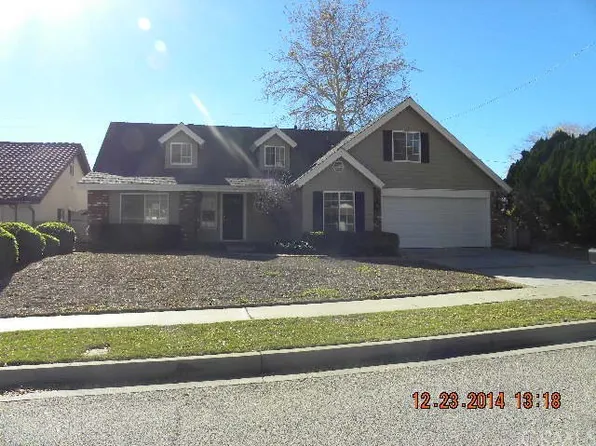 681 W Dover Dr, San Bernardino, CA 92407