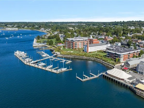 343 Thames St #M102, Bristol, RI 02809