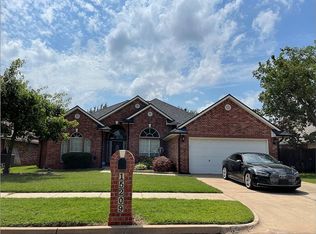 15209 Grand Parke Dr, Edmond, OK 73013