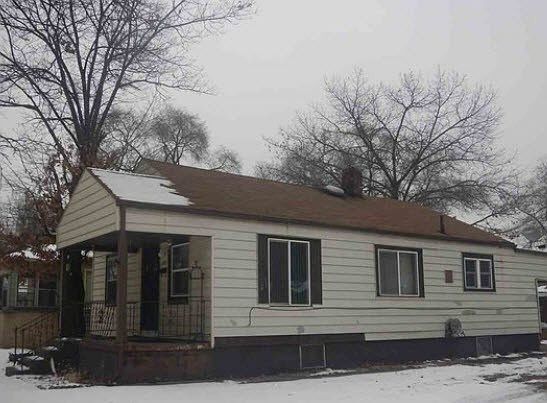 2nd image of 579 Durbin St