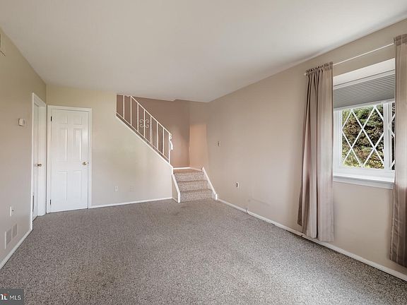 4th image of 5200 Hilltop Dr APT I18