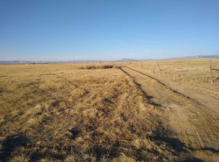 33 Pioneer Rd, Laramie, WY 82070