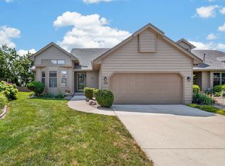 1932 Maple Cir, West Des Moines, IA 50265