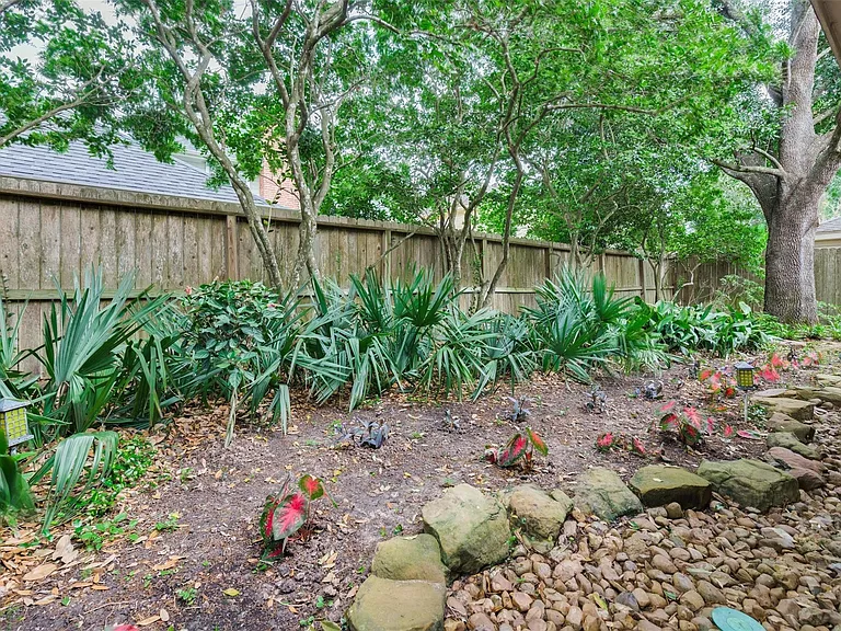 1703 Stemply Ct — Photo 45