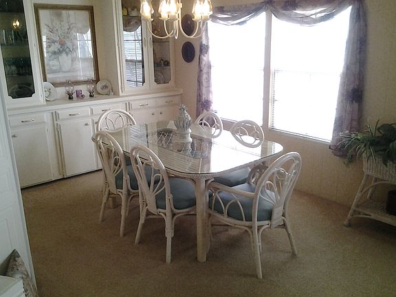 3rd image of 43 N Flora Vista St