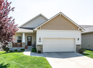 13020 Iltis Dr, Urbandale, IA 50323