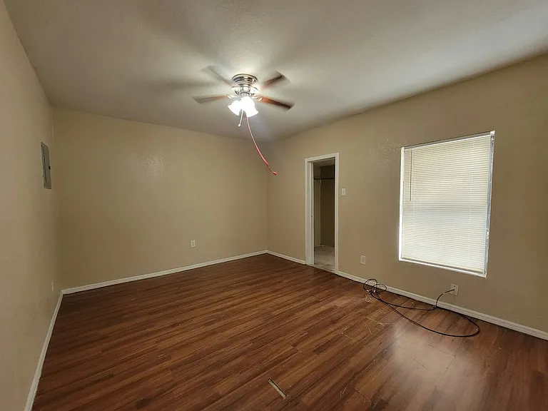 607 Gulf St — Photo 8