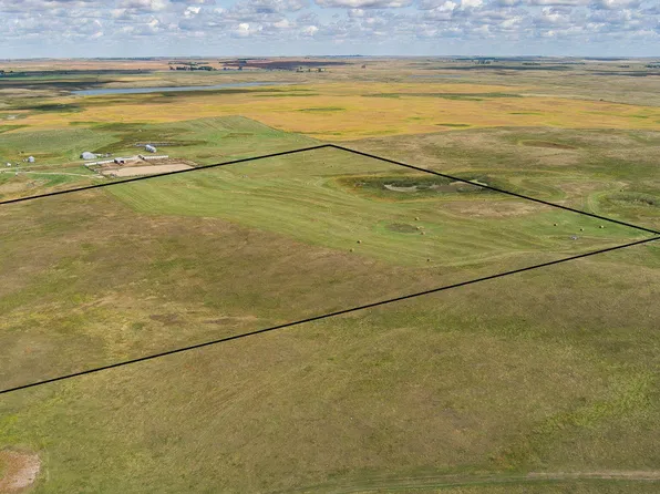392nd St NE, Wing, ND 58494
