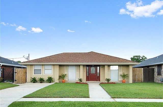 1st image of 3404 Angelique Dr