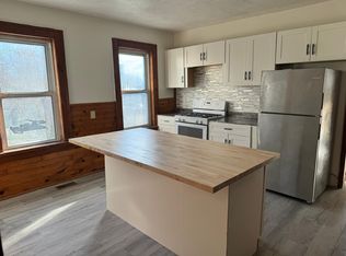 661 Millbury St #3, Worcester, MA 01607