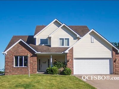 10979 148th St, Davenport, IA, 52804