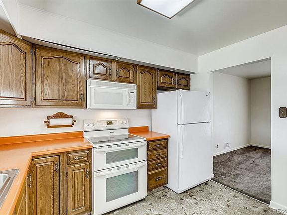 4th image of 102 Linda Sue Ln