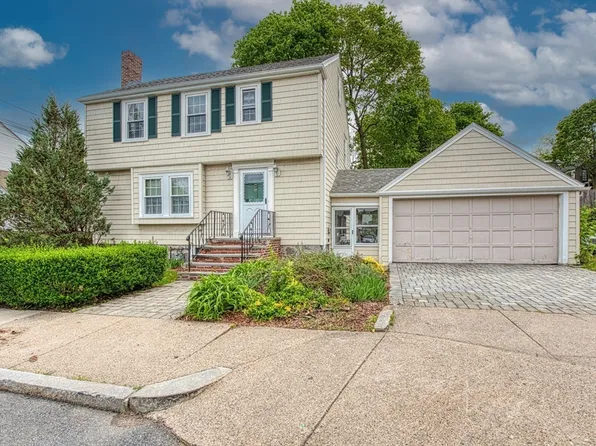 27 Packard Ave, Boston, MA 02124