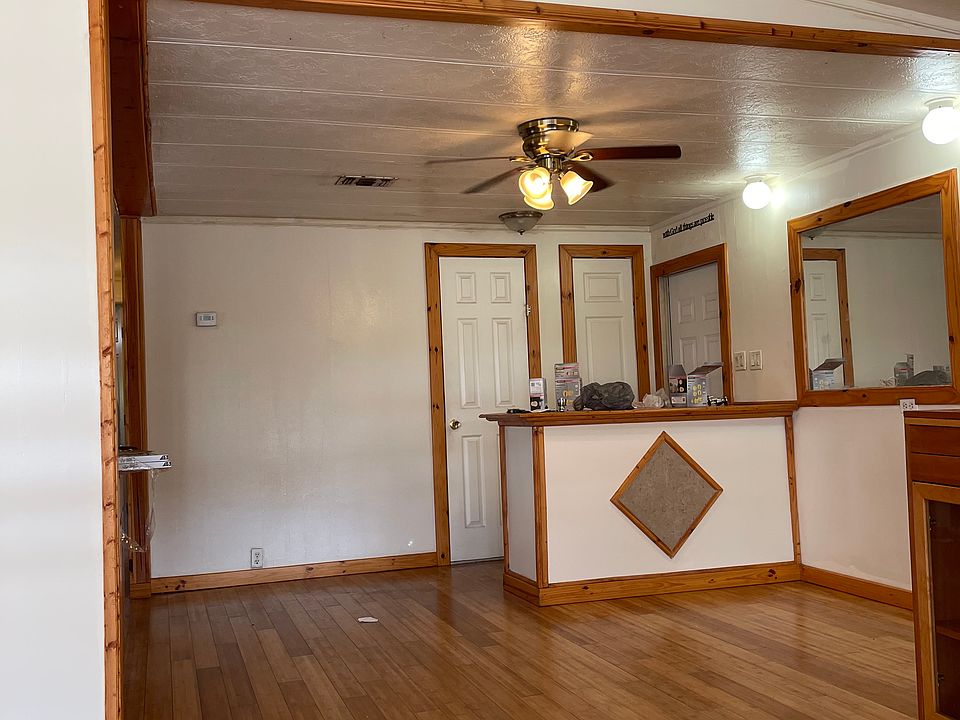 1st image of 642 Wedelia Dr