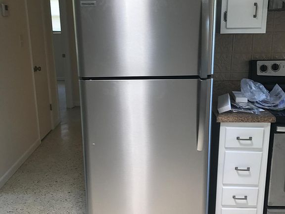 4th image of 123 Shirley Dr