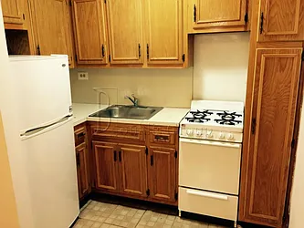 Rented by Bouklis Group