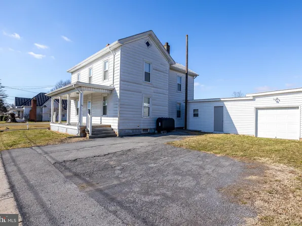 5769 Gospel St, Mount Jackson, VA 22842