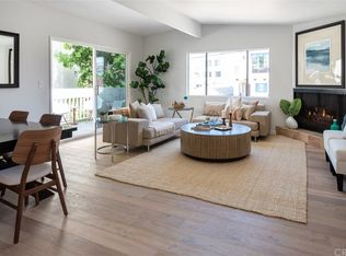 722 8th Pl, Hermosa Beach, CA 90254