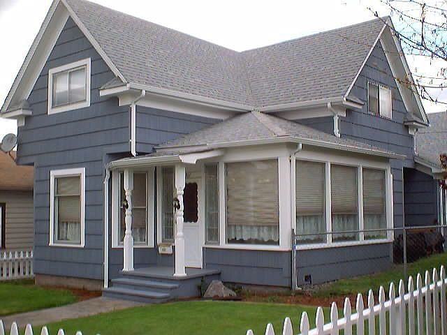 307 Cowlitz Wy, Kelso, WA 98626