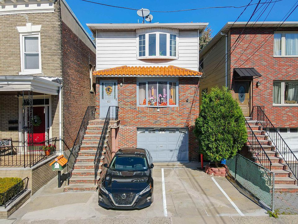 1st image of 132 72nd St
