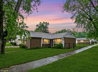 14800 Kenneth Ave, Midlothian, IL 60445