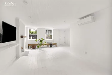 Rented by Sotheby's International Realty