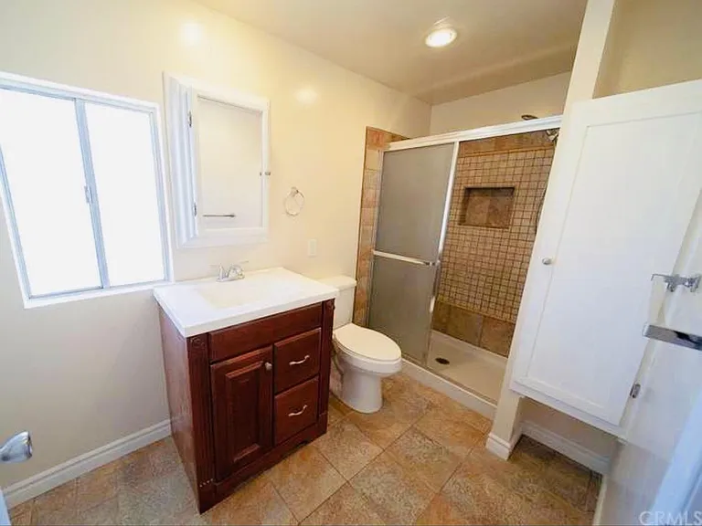 4362 Val Verde Ave — Photo 10