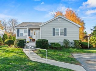 42 Crystal Water Dr #0, East Bridgewater, MA 02333