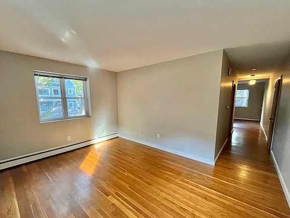 3rd image of 649 Washington St #17