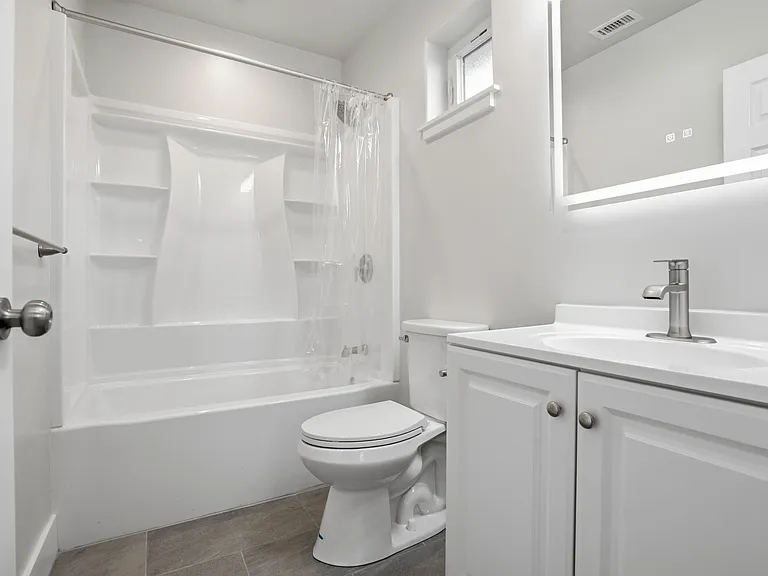 1238 Coral St #A — Photo 3