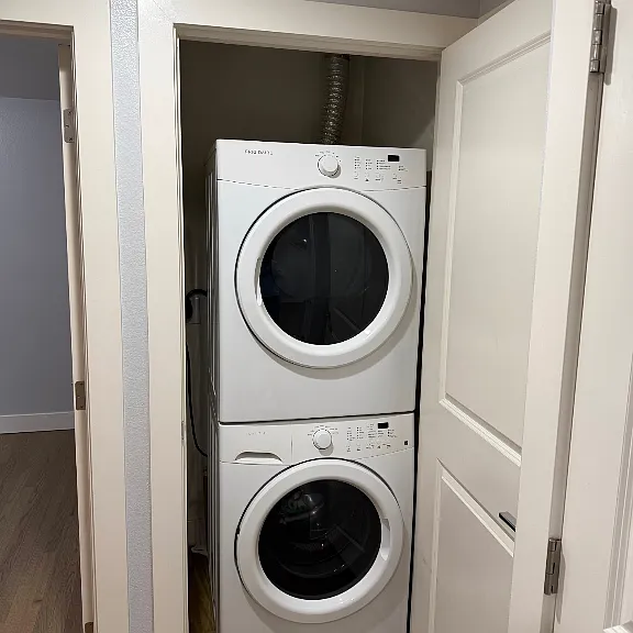 In-unit laundry