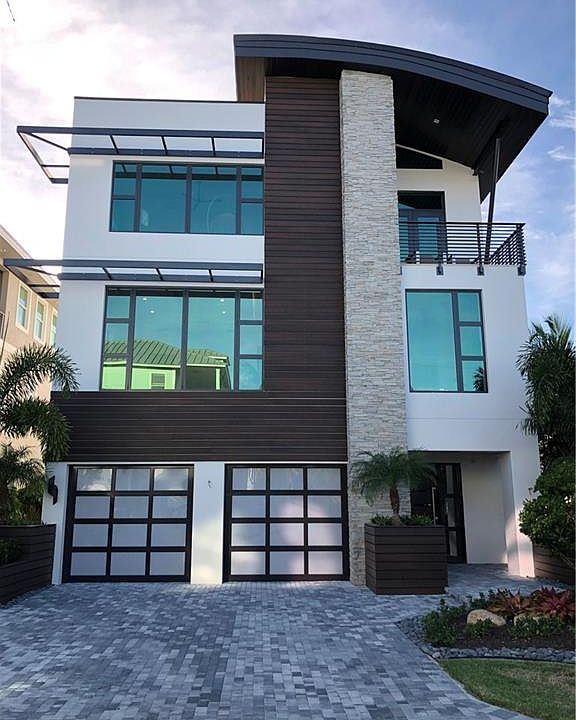 1st image of 271 Palermo Cir
