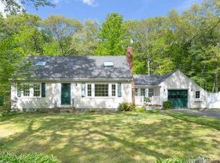 1 Juniper Ln, Wayland, MA 01778