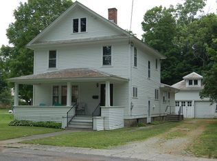 5 Grove St, Cambridge, NY 12816