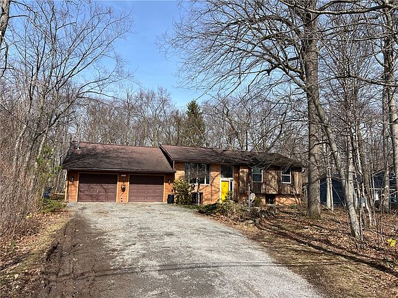 2nd image of 340 Campbell Rd