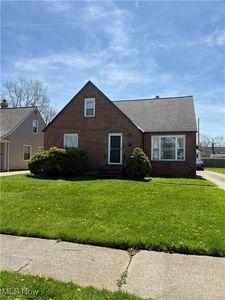 4218 Eastway Rd, South Euclid, OH, 44121