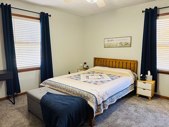 5th image of 420 Cherokee Dr