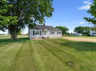 3006 E Holcomb Rd, Oregon, IL 61061