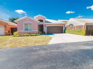 8224 SW 157th Ct, Miami, FL 33193