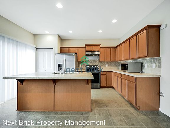 2nd image of 3425 S 296th Pl