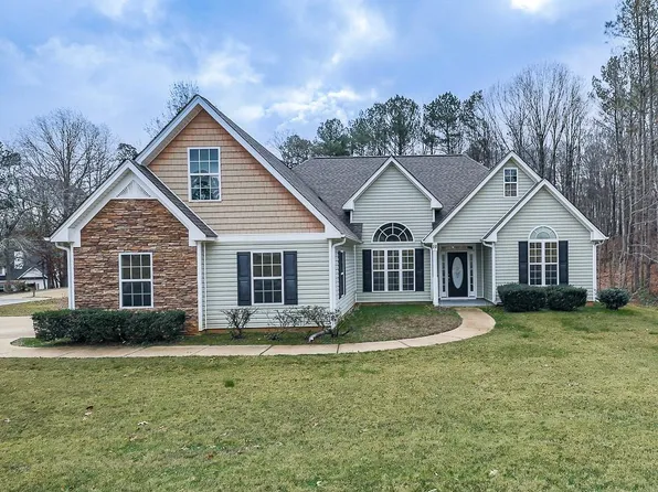 10 Saddle Wood Ct, Dallas, GA 30157