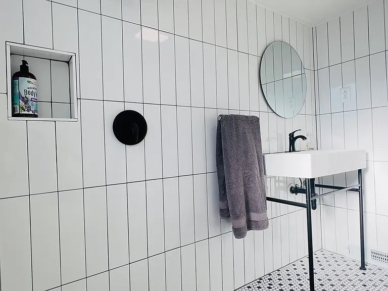 W 100 N — Photo 11