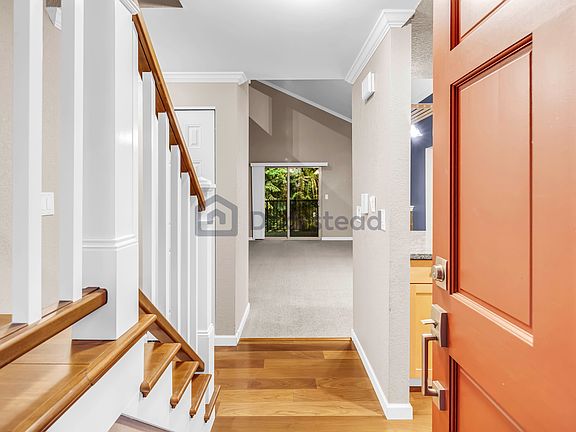 3rd image of 14628 NE 81st St
