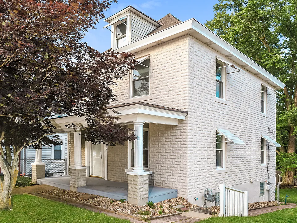 236 Grace Ave