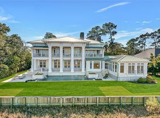 41 Ribaut Dr, Hilton Head Island, SC 29926