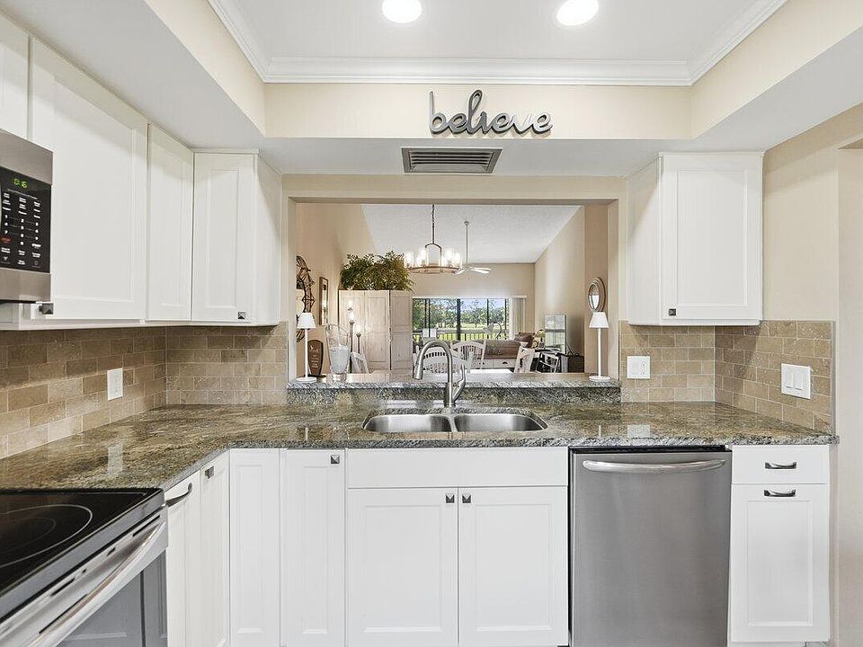 1st image of 9430 Meadowood Drive #205