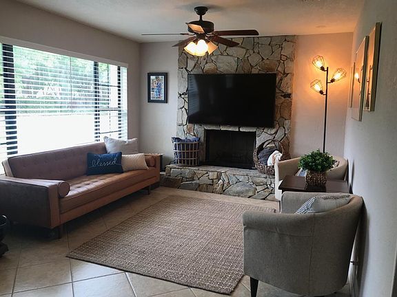 4th image of 9707 Orange Grove Dr